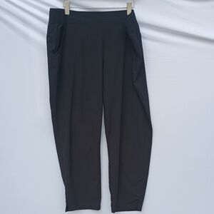 Eddie Bauer Women's Black Capris